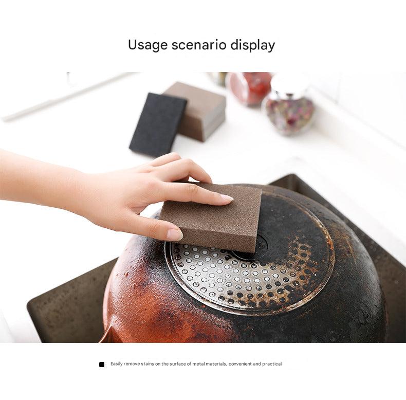 Ergonomic designed kitchen cleaning sponge