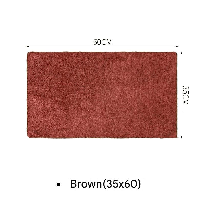 Set of reusable microfiber cleaning cloths