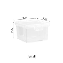 Easy-to-clean polyethylene spice jars