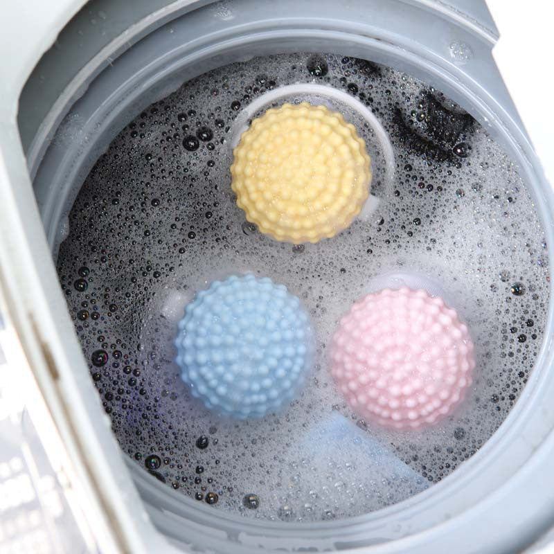 yellow laundry filtering ball for pet hair removal