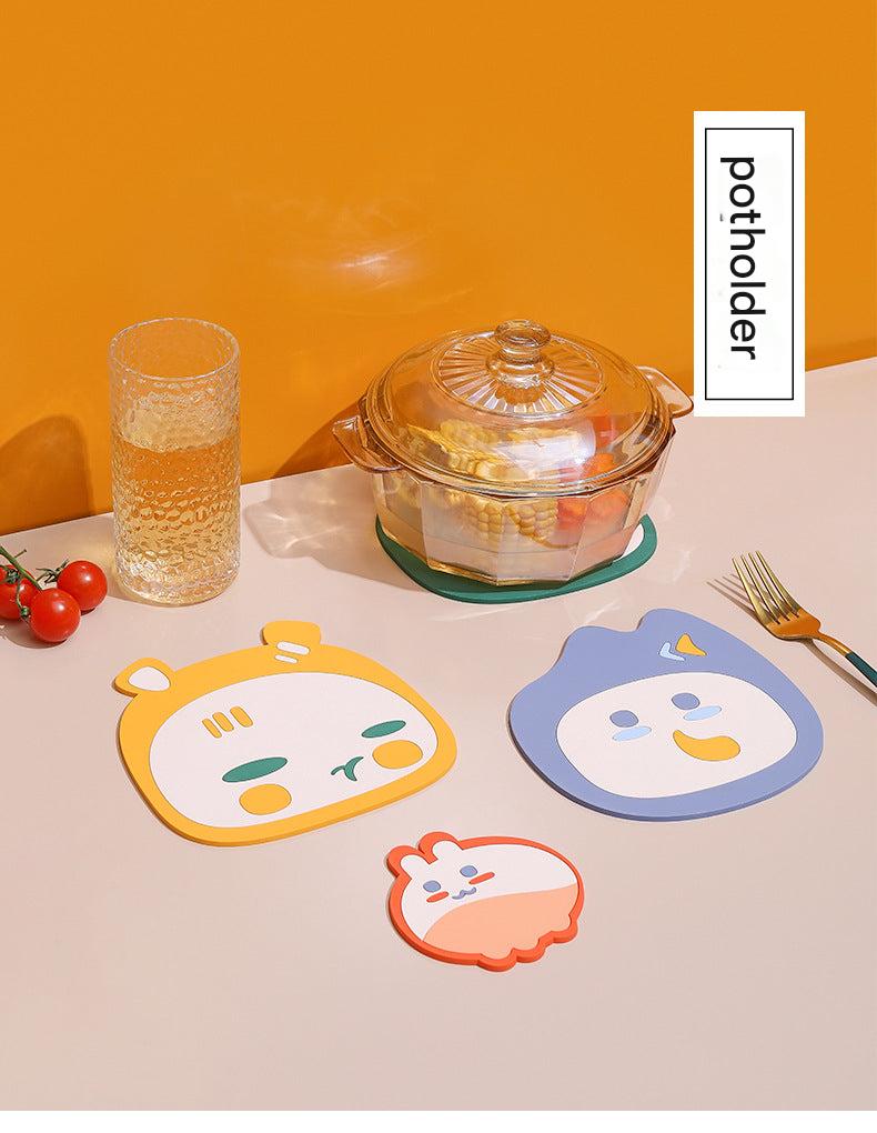 Colourful cartoon table mat in orange design