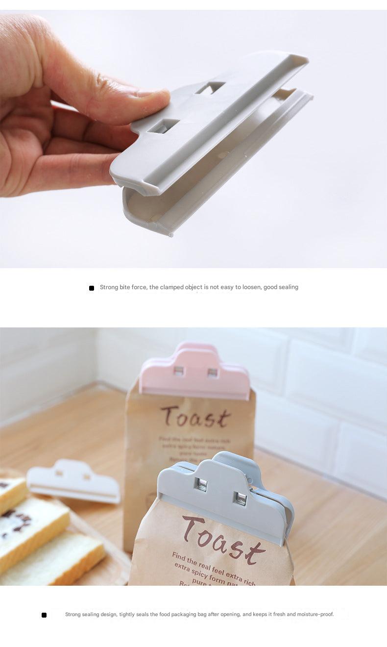 Sealing clips for sealing kitchen bags