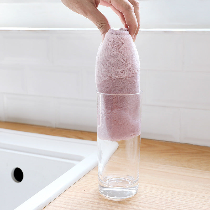 Microfiber cleaning cloth for drying dishes