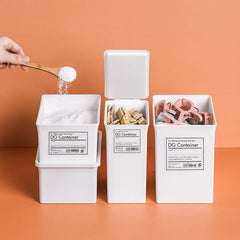 View of Japanese container with lid 4