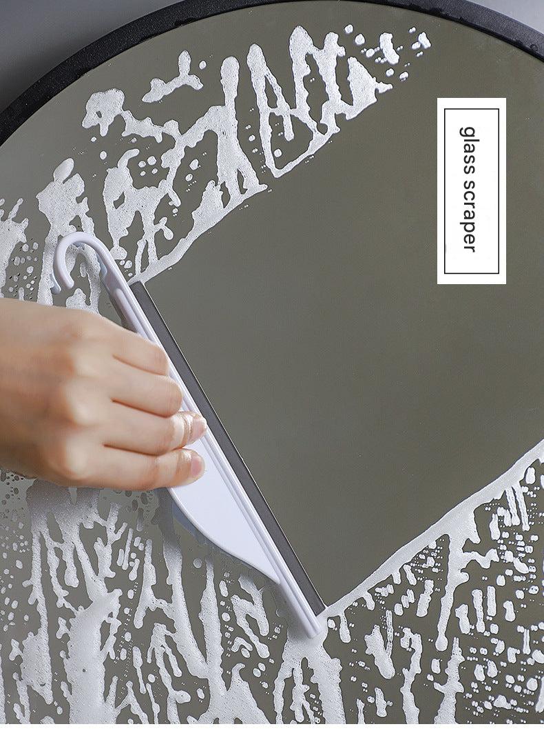 user-friendly grip of the cleaning tool