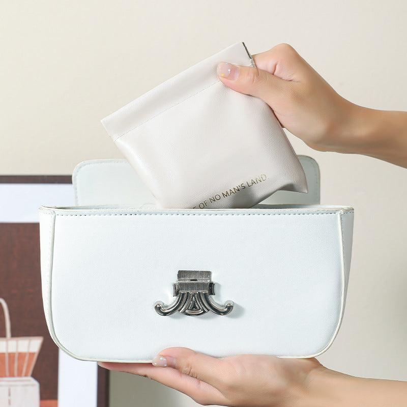 stylish waterproof makeup bag image 4