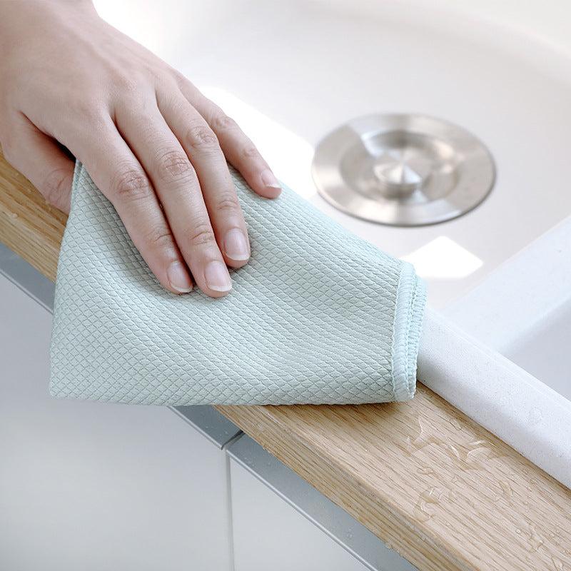 Non-Linting Cloth Features Image 3