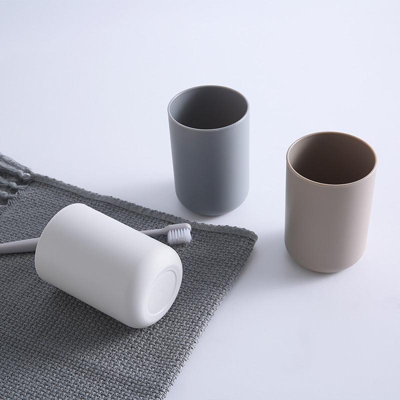 Compact suction-mounted bathroom organiser