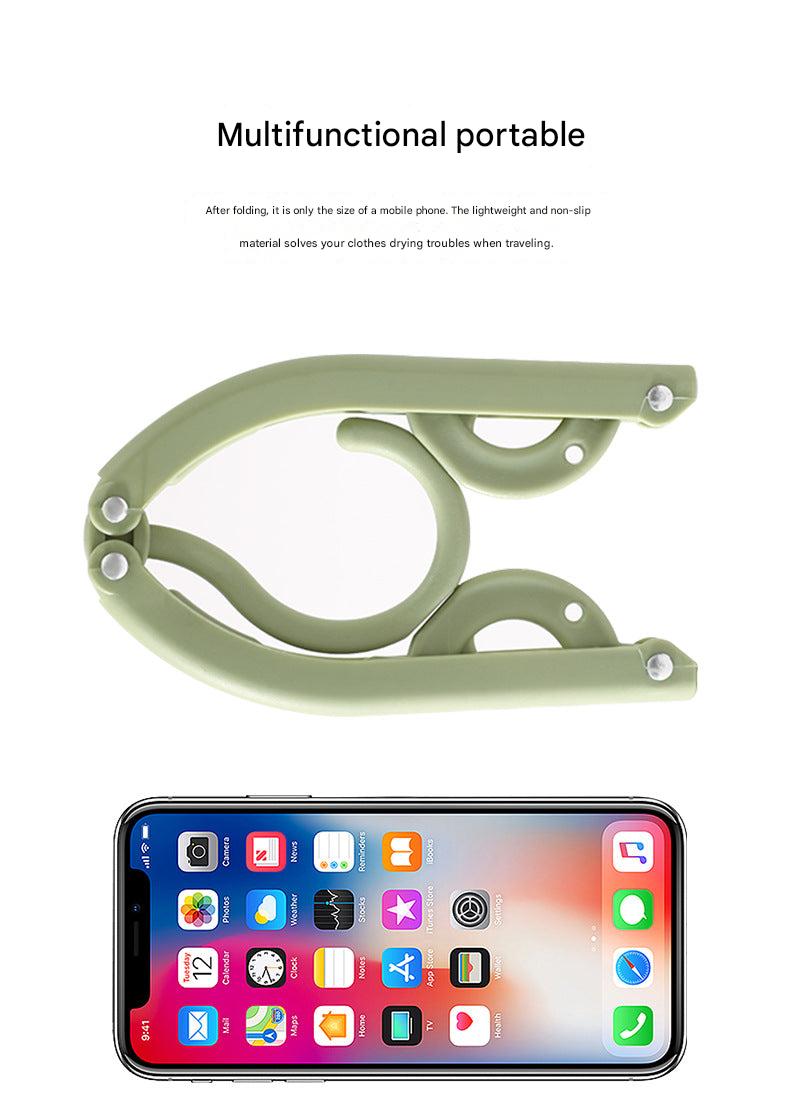 Hanger designed for easy packing and storage