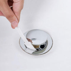 Disposable toilet gap brush set image 3