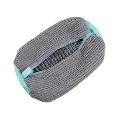Shoe Washing Bag Features Zipper Closure - Image 6