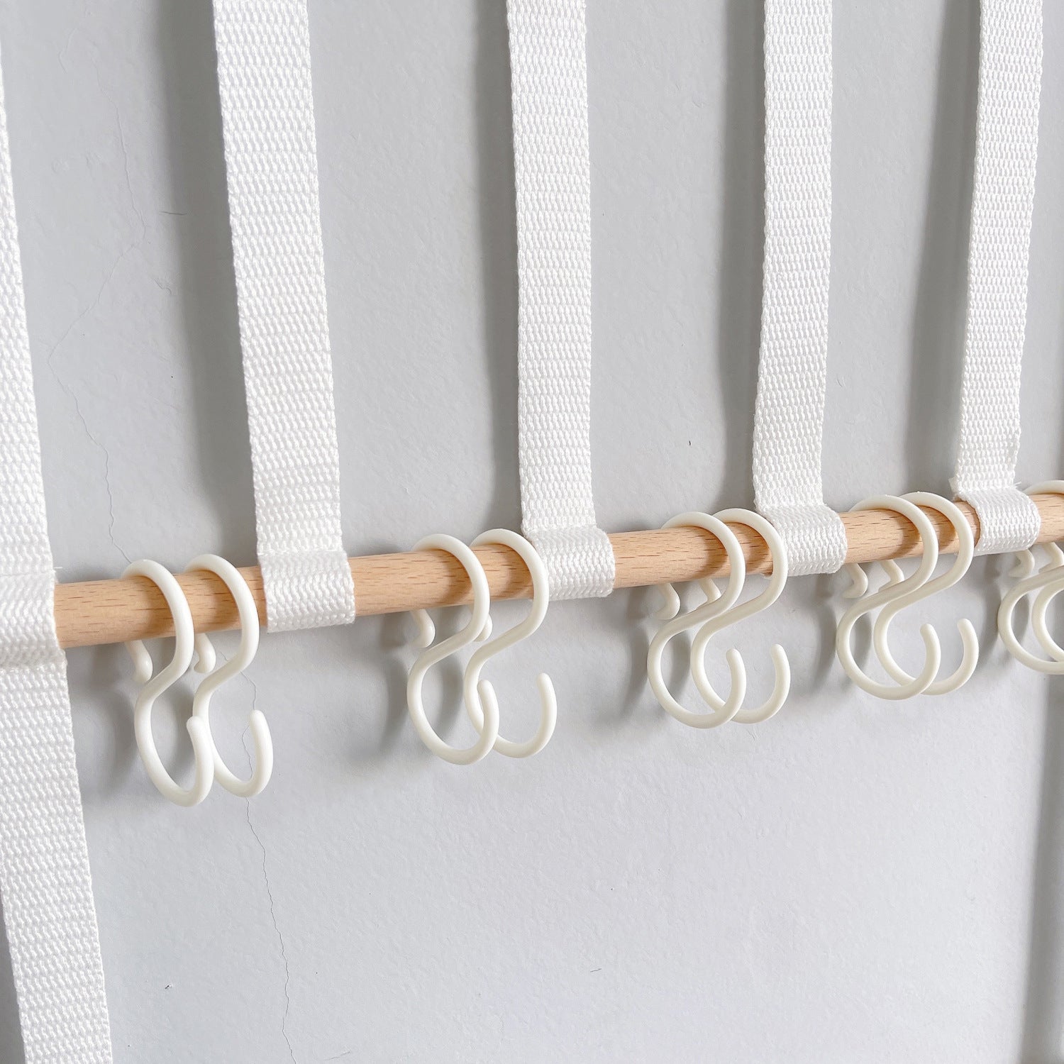 Durable hair clip holder for children's room image 4