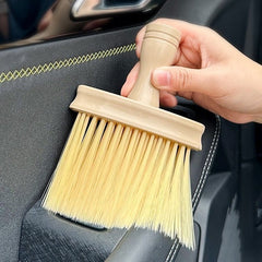 Compact dust cleaning brush for keyboards
