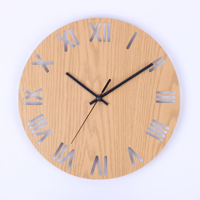 Japanese clock design for contemporary interiors