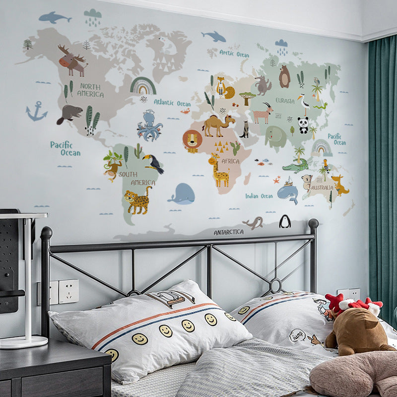 Colourful animal map wall decor image 3