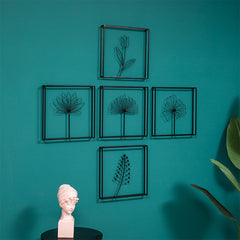 Unique shape iron wall decoration for modern interiors