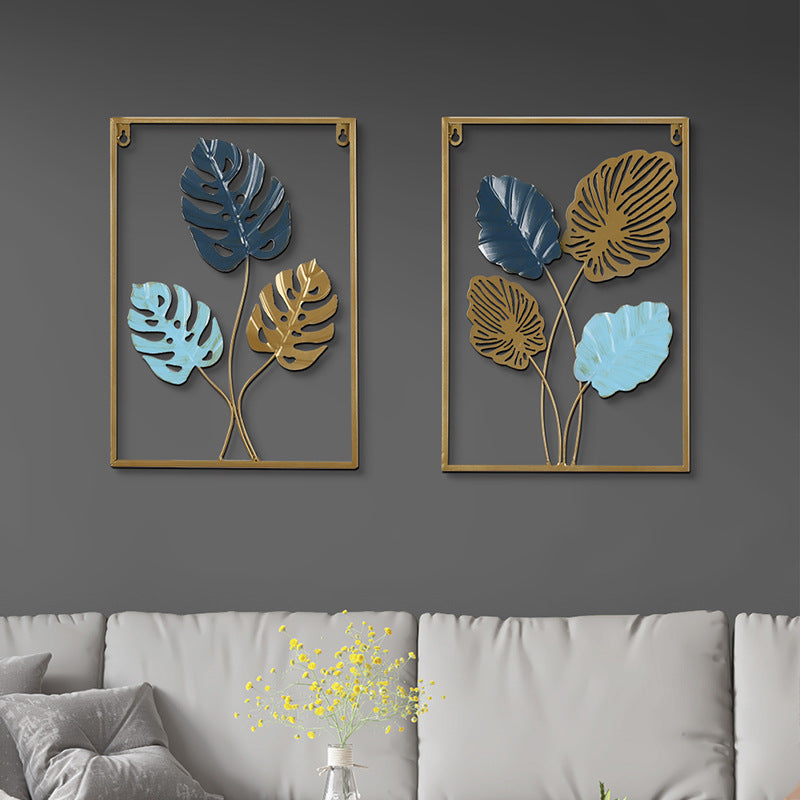 Elegant wall decor piece in modern design