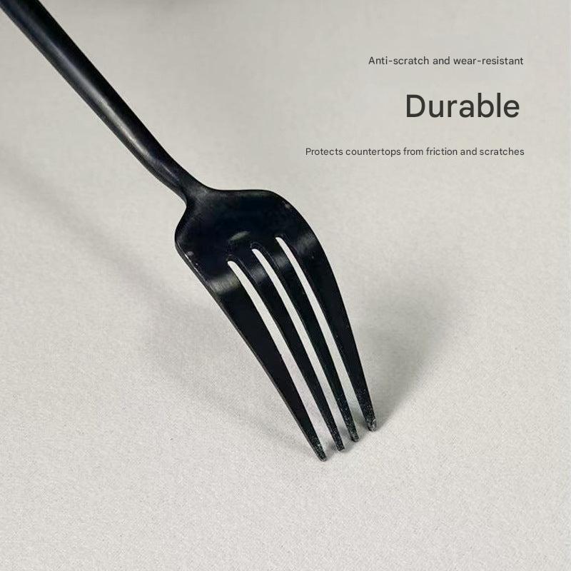Decorative dust protection mat for window