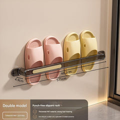 Compact bathroom storage solution for towels