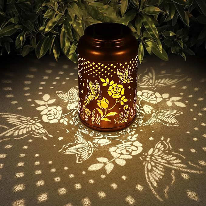 Decorative garden lantern display