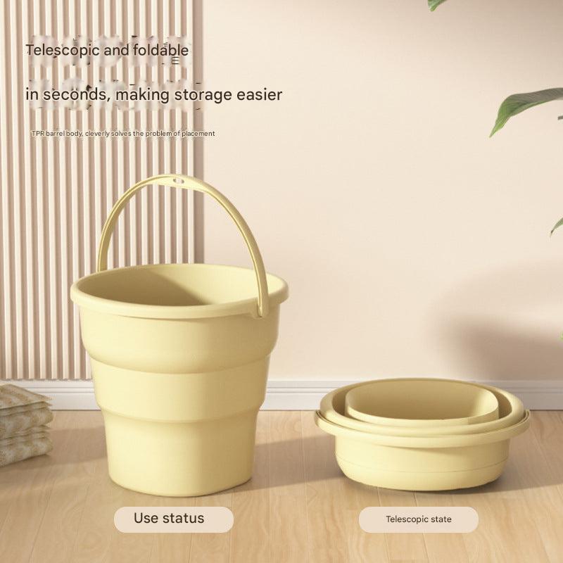 Foldable water bucket suitable for fishing