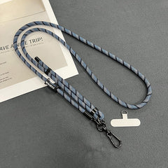 Comfortable fit of the phone carrying solution